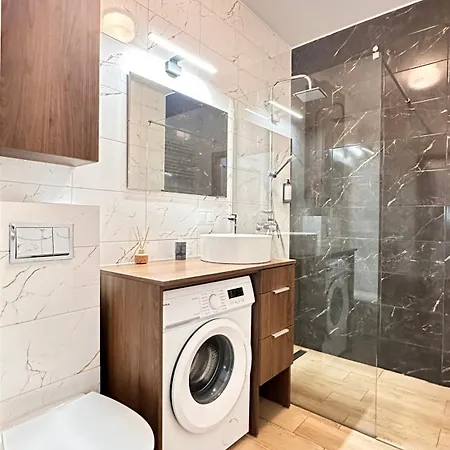 Momoapart - Downtown Tram Depot Wrocław