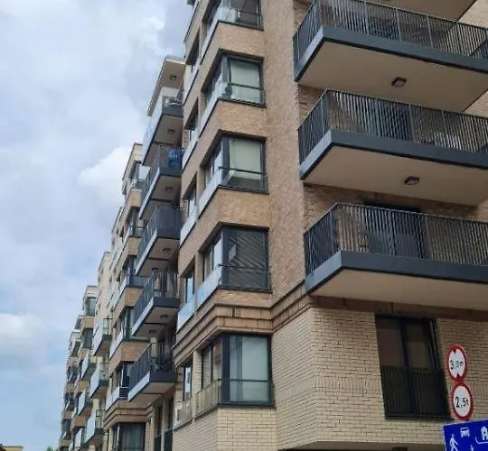 Momoapart - Downtown Tram Depot * Wrocław