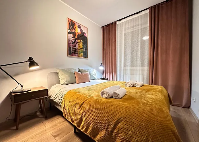 Momoapart - Downtown Tram Depot *