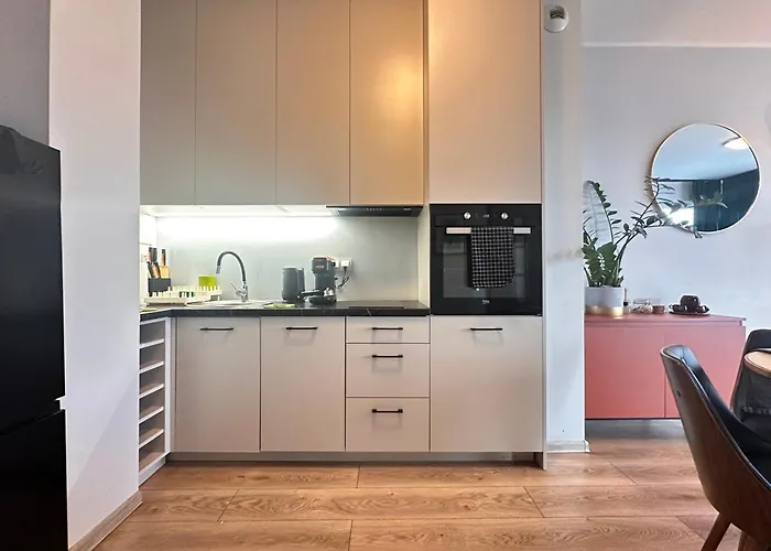 Momoapart - Downtown Tram Depot Apartament *