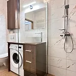 Momoapart - Downtown Tram Depot Apartment Breslau