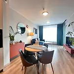 Apartment Momoapart - Downtown Tram Depot *