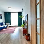Apartment Momoapart - Downtown Tram Depot