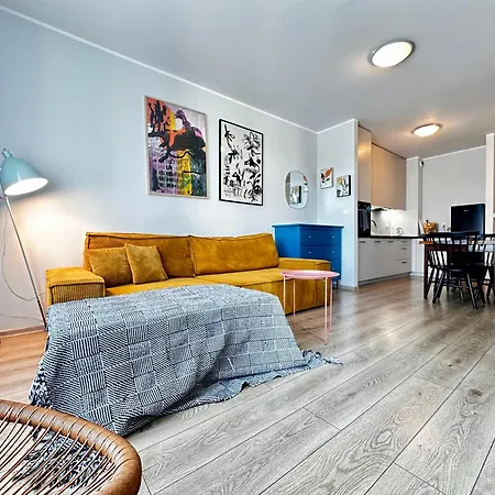 Momoapart - Downtown Tram Depot * Breslavia