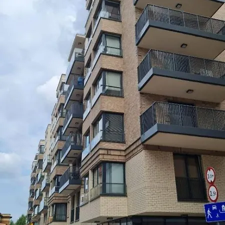 Momoapart - Downtown Tram Depot * فروتسواف