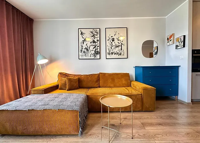 Momoapart - Downtown Tram Depot * Breslavia